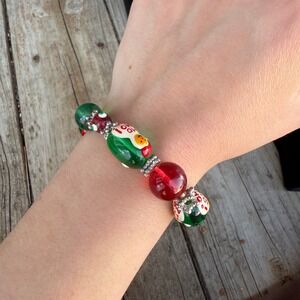 Christmas Glass Bead Stretch Bracelet Women Red Green Ho Ho Ho Santa Holiday